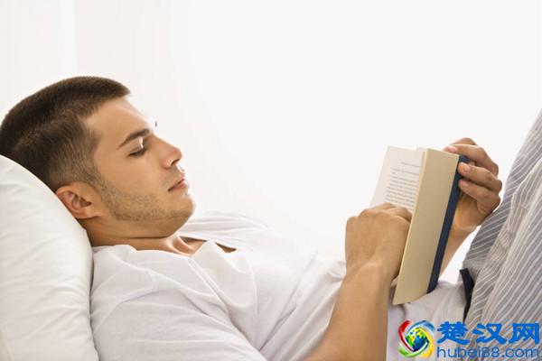 失眠怎么办？什么原因导致失眠，看看医生怎么说？