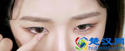 眼妆这样画，小眼变大眼，大眼更有神！