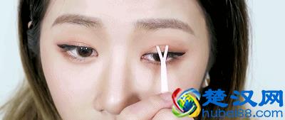 眼妆这样画，小眼变大眼，大眼更有神！