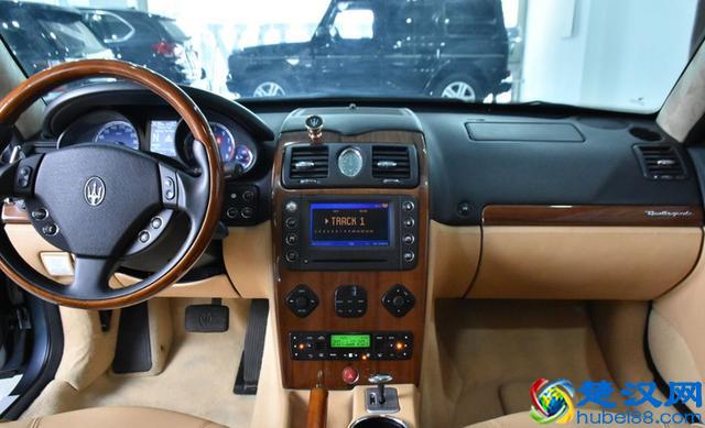 15万的保时捷、25万的玛莎拉蒂 那些白菜价二手豪华车能不能买？