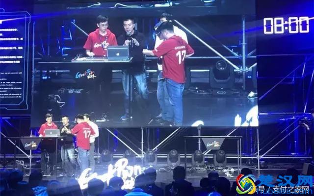 拉卡拉POS机被爆重大安全漏洞,刷过的银行卡轻易被盗刷!