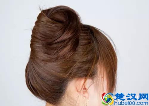 如何用发簪盘发？发簪盘发图解教程！