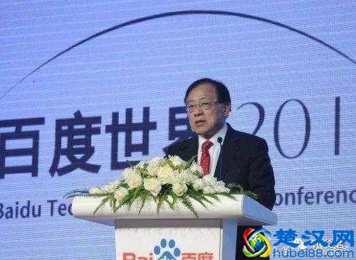 昨天是程序员日，然而中国最牛的“程序员”老师竟然是同一个人！