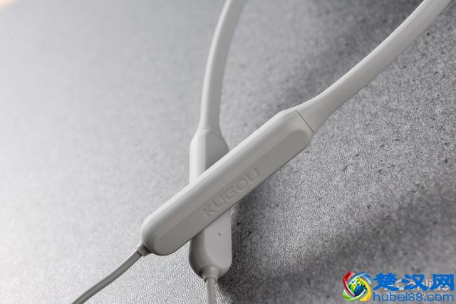 十佳跑步耳机必选，运动达人都爱用的酷狗能量圈耳机体验