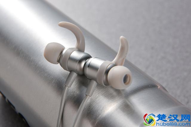 十佳跑步耳机必选，运动达人都爱用的酷狗能量圈耳机体验