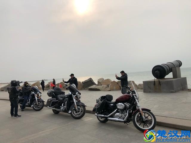 伟大祖国70周年华诞，12000公里他们用车轮丈量华夏第一晖