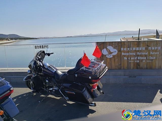 伟大祖国70周年华诞，12000公里他们用车轮丈量华夏第一晖