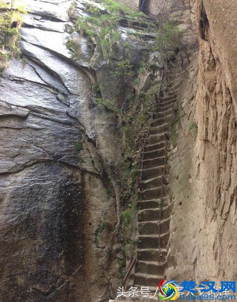 西岳华山，险峻的叫人心惊胆寒