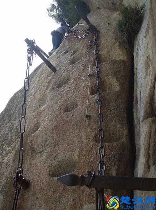 西岳华山，险峻的叫人心惊胆寒