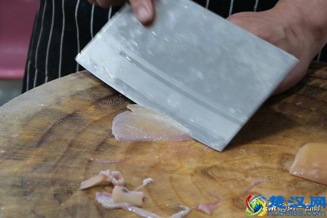 大厨分享一道毛血旺的家常做法,麻辣爽翻天,做法特简单,收藏了