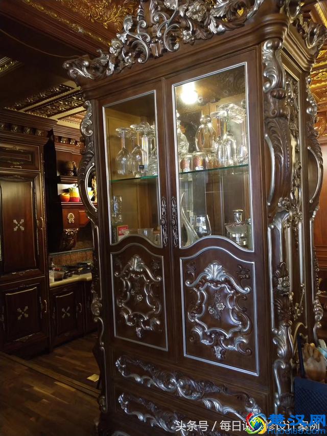 大姨妈装修的巴洛克风格新房,像宫廷一样富丽堂皇,忍不住晒晒!