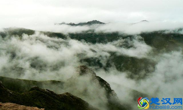 唐诗闲读:“会当凌绝顶,一览众山小”