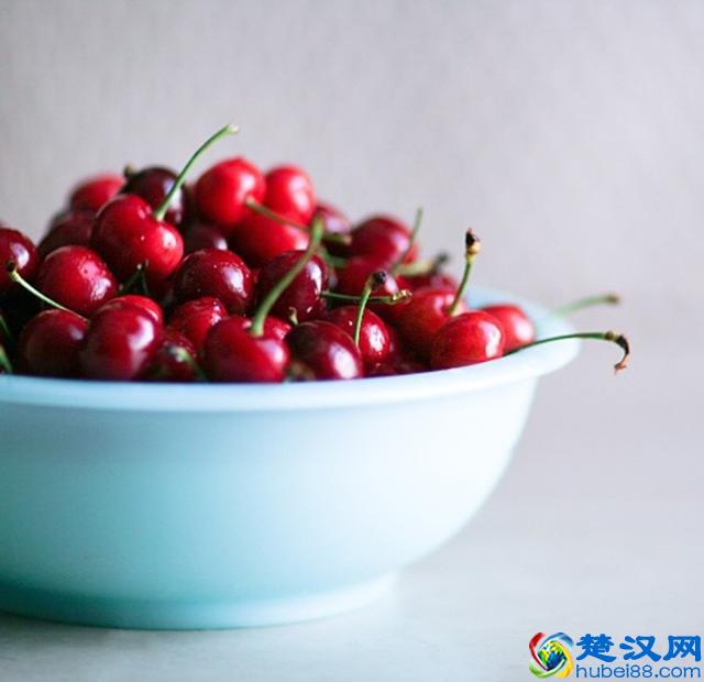 樱桃的五大营养优势：什么人最适合吃？