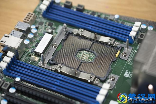 买台服务器当家用电脑是种什么体验？那酸爽用过才会懂