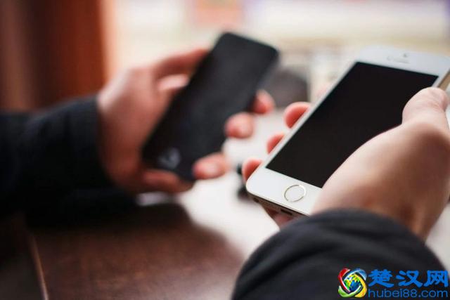 「水货」和「行货」是什么意思？水货 iPhone 可以购买吗？