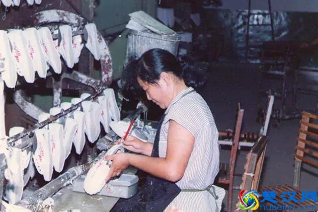 除掉匡威VANS后，还有这十个帆布鞋品牌值得一试！