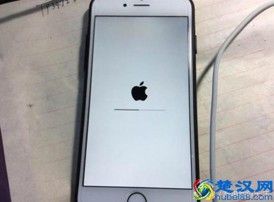 越狱后的iPhone是个什么样子？看完这些再考虑要不要越狱