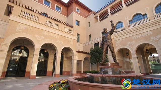 南加州大学学费 就读一年需要多少钱？