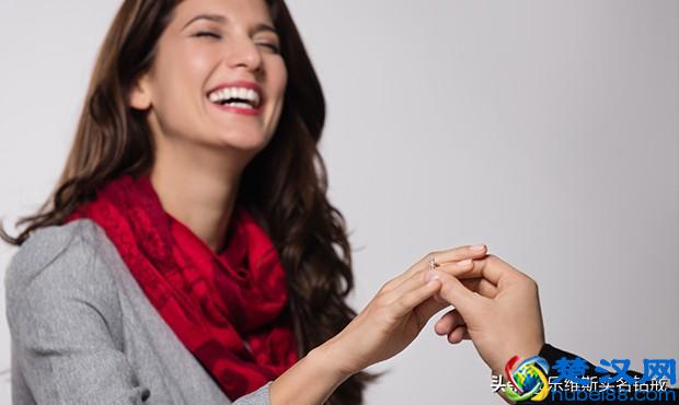 七夕情人节送女朋友礼物，送出这几种礼物的男生很用心、很浪漫