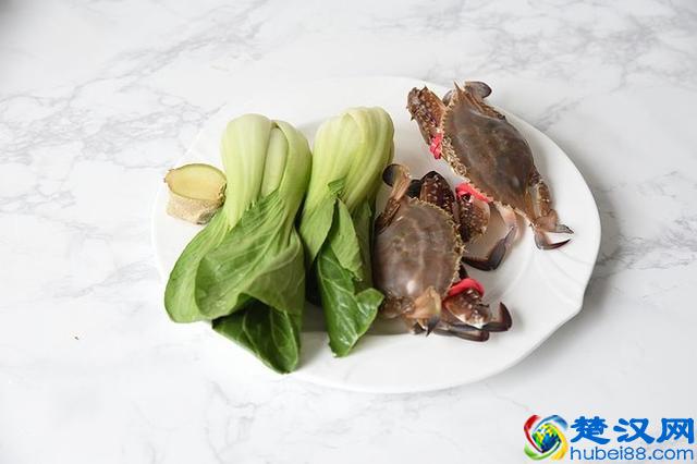 梭子蟹到底怎么做？渔民告诉你正确的做法，保证梭子蟹最鲜美