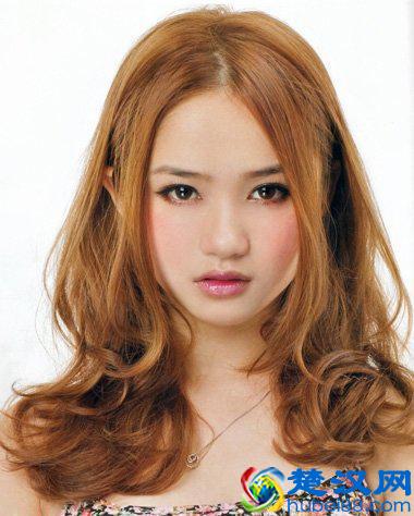 11款娃娃脸女生可爱发型！