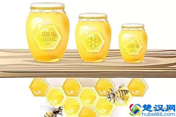 蜂蜜真有这么多养生功效吗 食用时要注意些什么