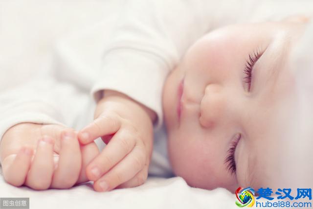 宝宝什么时候开始用枕头？原来之前的观念全错了