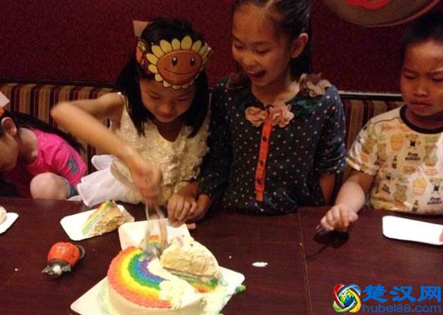 孩子10岁生日，你邀请同学了吗？生日礼物也需讲究！