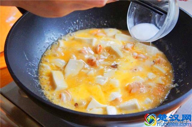 生粉和淀粉究竟有什么区别？会做菜的都用得上，别再傻傻分不清了