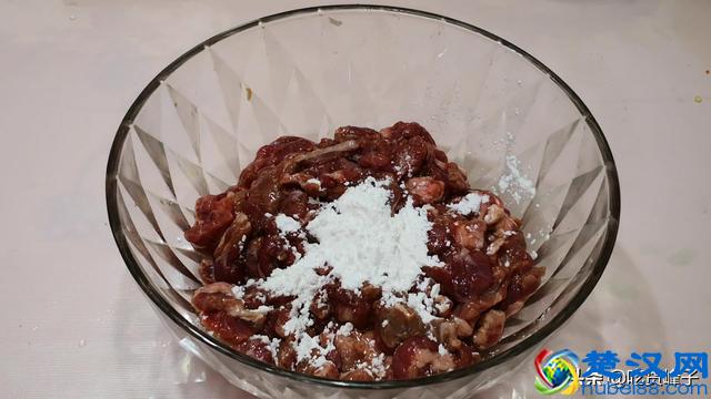 生粉和淀粉究竟有什么区别？会做菜的都用得上，别再傻傻分不清了