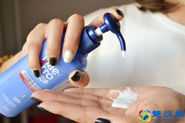 轻盈持久，造型控必备美涛弹力素