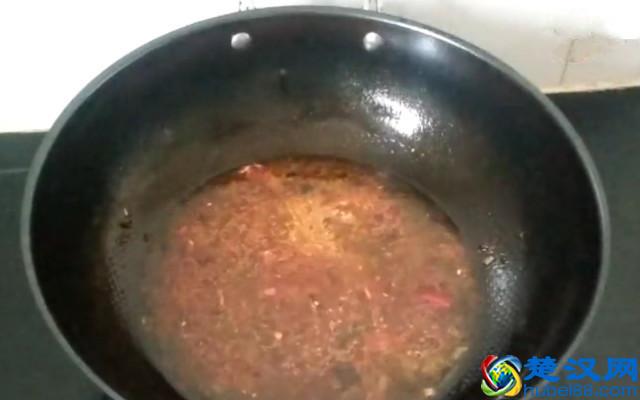 正宗的酸辣粉做法，自己在家就能做，酸辣开胃，一学就会！