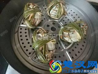 清蒸大闸蟹最正宗的做法 家常清蒸大闸蟹的做法