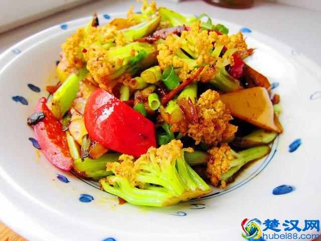 红烧排骨很详细的做法，超级好吃，全家人都喜欢吃，吃货快收藏