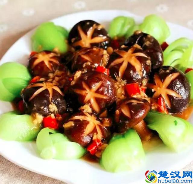 红烧排骨很详细的做法，超级好吃，全家人都喜欢吃，吃货快收藏