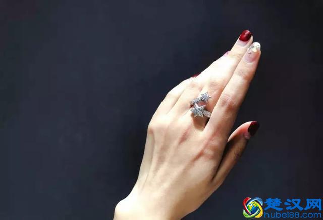 越来越多人喜欢18K金，你知道什么是18K金吗？