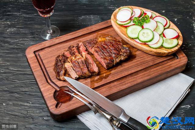 牛排用什么做配菜最好？牛排怎么配菜才地道呢？