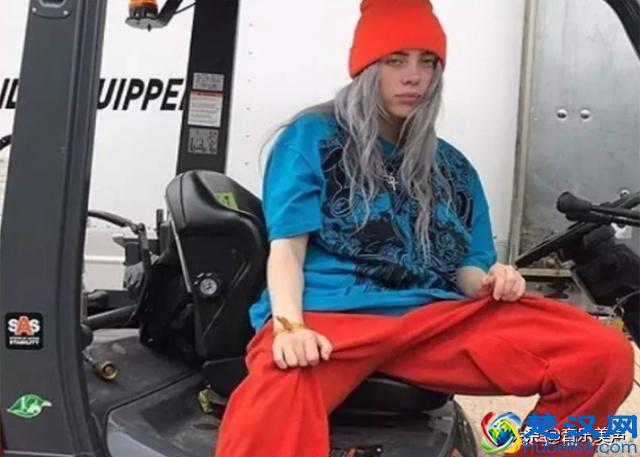 强推超级好听的欧美旋律歌曲，适合做铃声的欧美歌曲，开口跪