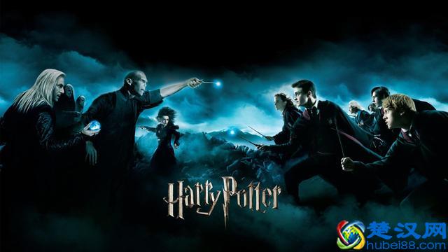 第一部哈利波特上映已经过去十八年了，看看这些明星现在的变化