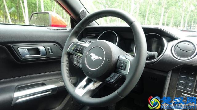 福特Mustang到底好不好，颜值和性能成正比吗？