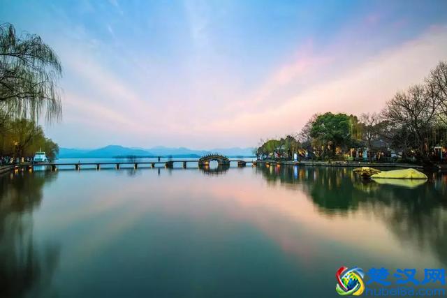 超详细！杭州这些景点乘地铁一号线就能到