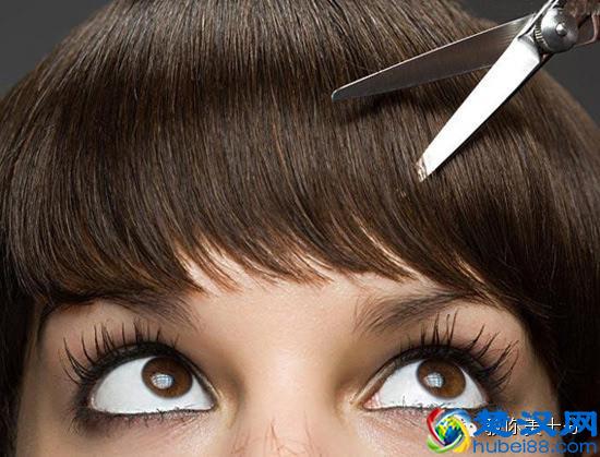 女人做到这12点，头发会长的更快一点！