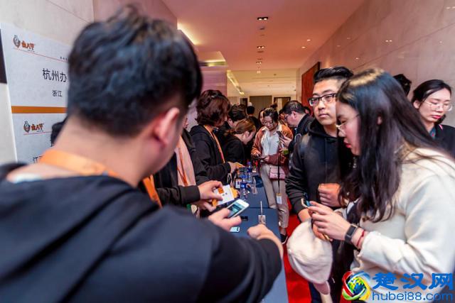 卤人甲开启加盟新模式，携手创业者实现梦想