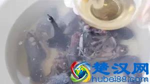 乌鸡枸杞汤，广东人的做法，煲一碗好汤