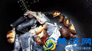 乌鸡枸杞汤，广东人的做法，煲一碗好汤