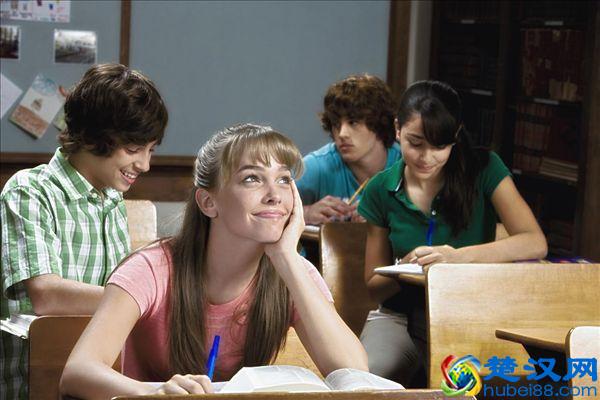 美国大学学制到底怎么划分