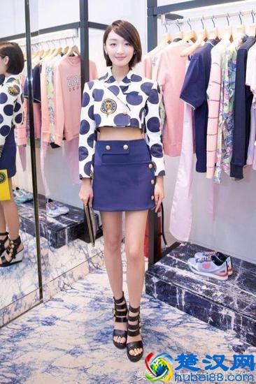 穿搭技巧｜小个子美妞怎么穿更好看？来看看她们就知道啦~