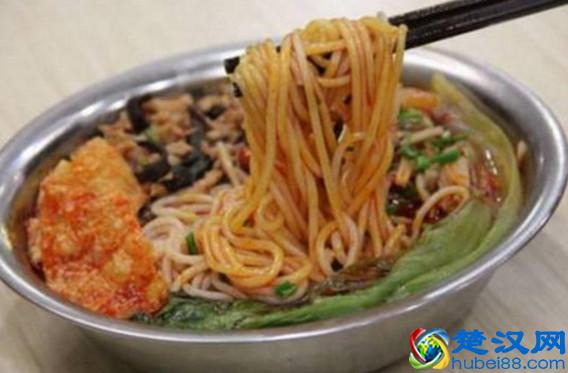 国内最好吃的4种米线排行榜，过桥米线垫底