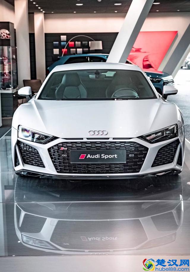 2019款奥迪R8 V10详解，全新造型相当犀利