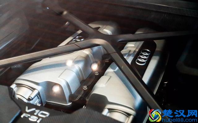 2019款奥迪R8 V10详解，全新造型相当犀利